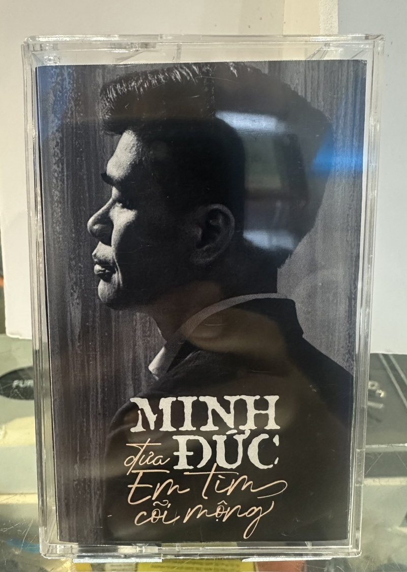 Băng Cassette Đưa em tìm cõi mộng