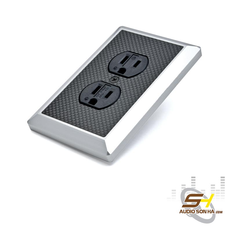 Ổ cắm Oyaide WPC-XXX , Đế nhôm và mặt carbon 